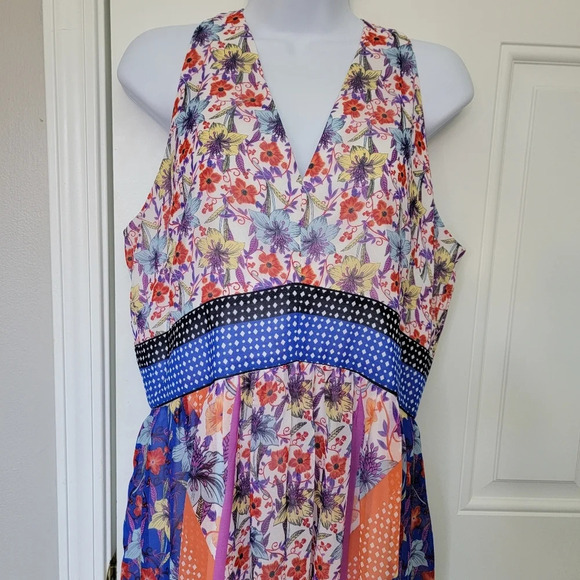 Maggy London Sleeveless Floral Halter Midi Dress Back Bow Lined Size 10 - Picture 2 of 14